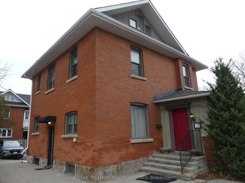 15018 Yonge St, Aurora, ON, L4G1M6 | Card Image