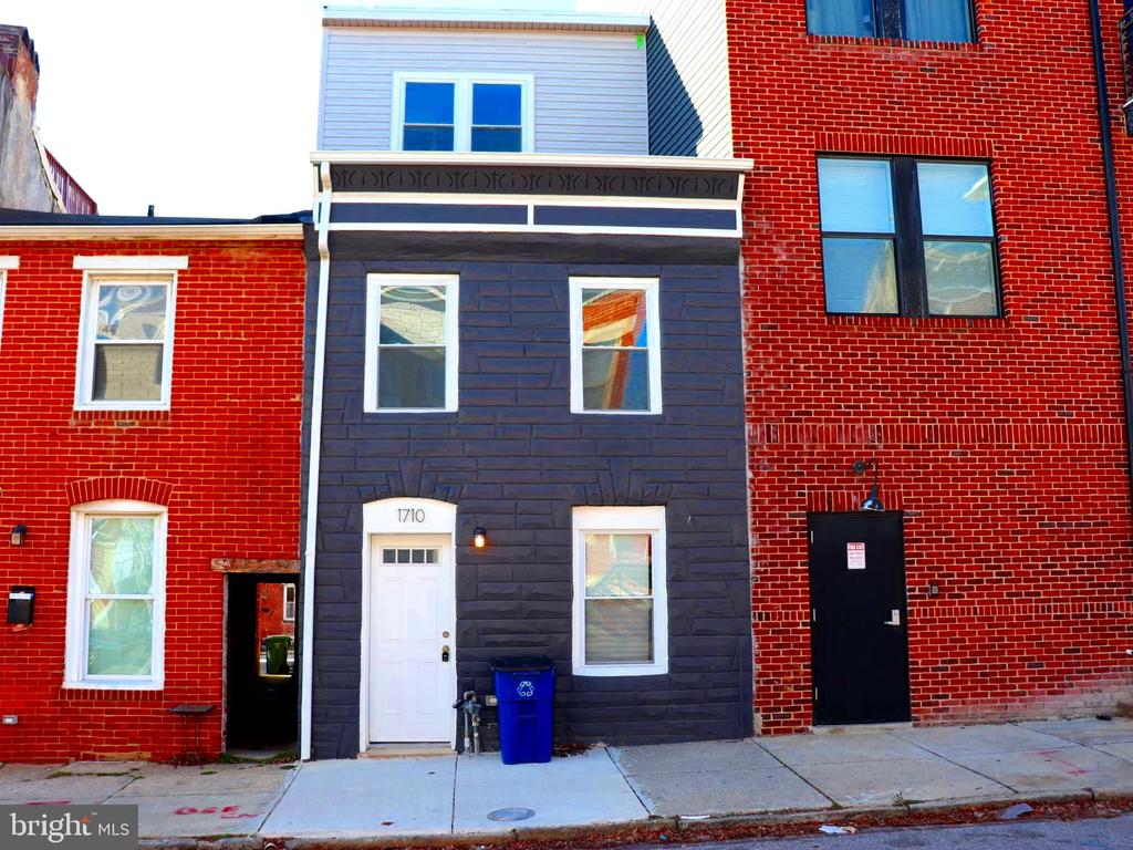 Residential in BALTIMORE