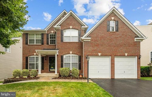 5301 Gunston Hall Dr, WOODBRIDGE, VA, 22193-3165 | Card Image