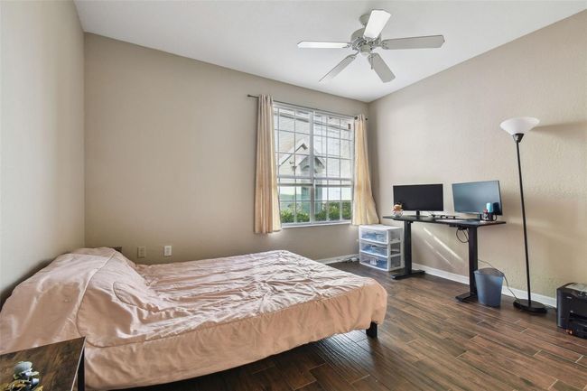 9740 - 9740 Lake Chase Island Way, Condo with 2 bedrooms, 2 bathrooms and null parking in TAMPA FL | Image 15