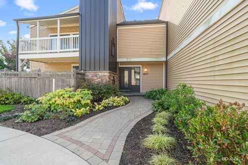 2-3f-1477 County Farm Rd, Wheaton, IL, 60189-3202 | Card Image