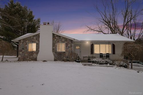 4054 Davison Rd, Lapeer, MI, 48446-2836 | Card Image