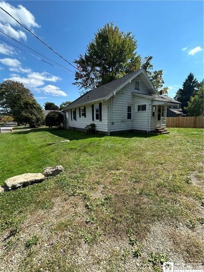 137 Niagara Avenue, House other with 2 bedrooms, 2 bathrooms and null parking in Jamestown NY | Image 3