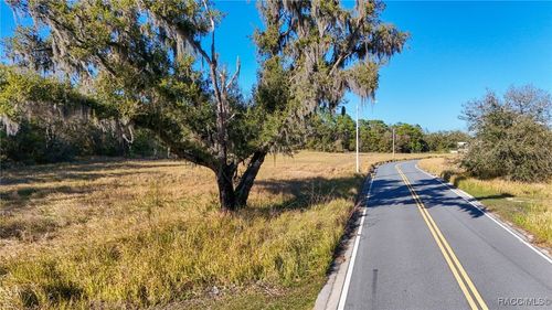 2403 W Coast Path, Beverly Hills, FL, 34465-3573 | Card Image