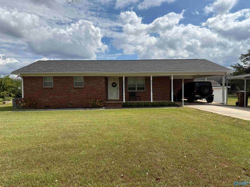 106 Sanders Rd Se, Hartselle, AL, 35640-2026 | Card Image