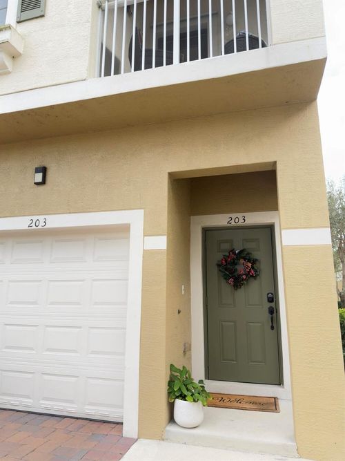 apt-203-1560 Se Wilshire Pl, Stuart, FL, 34994-5781 | Card Image