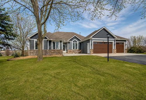 406 Singing Hills Dr Se, Lonsdale, MN, 55046-4374 | Card Image
