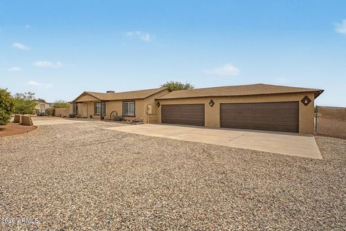 30021 W Lynwood St, Buckeye, AZ, 85396-5396 | Card Image