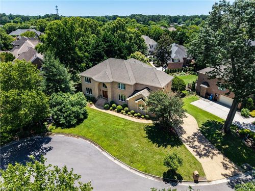 1532 Mirassou Ln, Virginia Beach, VA, 23454-1372 | Card Image