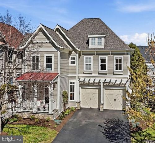 22826 Courtland Park Dr, BRAMBLETON, VA, 20148-5602 | Card Image