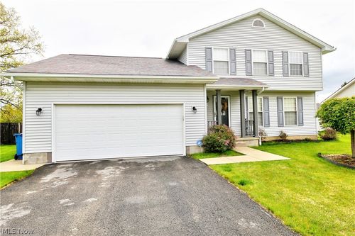 1177 Mulberry Run, Mineral Ridge, OH, 44440-9444 | Card Image