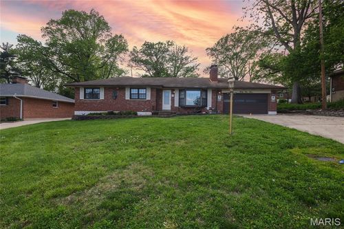 3503 Wintergreen Ln, Saint Louis, MO, 63125-4246 | Card Image