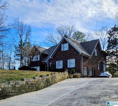 8615 Forrestal Dr Ne, Tuscaloosa, AL, 35406-3402 | Card Image