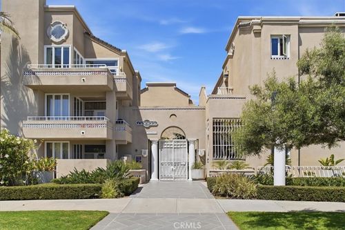 3990 Nobel, San Diego, CA, 92122 | Card Image