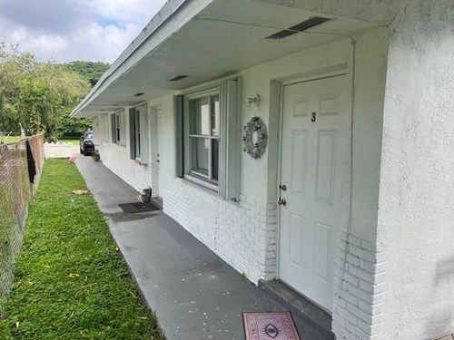 106 Nw 12th Ave, Dania Beach, FL, 33004-2610 | Card Image