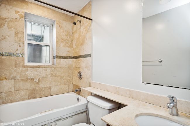1051A - 2254 Arthur Ave, Home with 2 bedrooms, 1 bathrooms and null parking in CHICAGO IL | Image 5