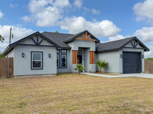 32797 Jorge St, Los Fresnos, TX, 78566-1500 | Card Image