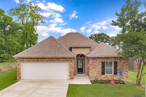 3250 Orleans Quarters Dr, Brusly, LA, 70719-2197 | Card Image