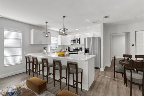 779 108th Ave N, Naples, FL, 34108-1871 | Card Image