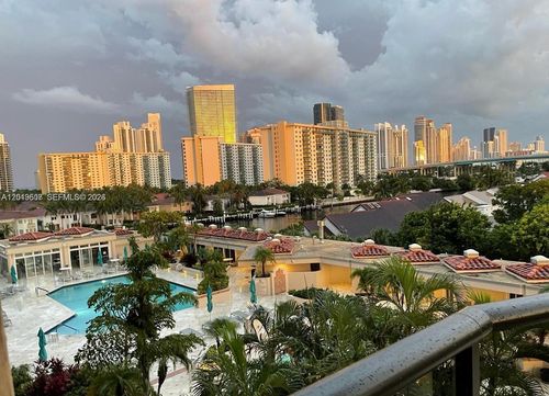 6c-19667 Turnberry Way, Aventura, FL, 33180-2518 | Card Image