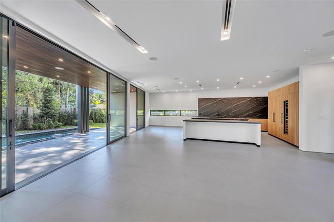 430 Ne 21 St Ct, House other with 3 bedrooms, 4 bathrooms and null parking in Wilton Manors FL | Image 12
