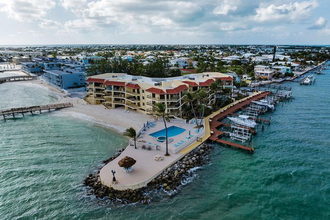 Saltwater Heated Pool | Image 65