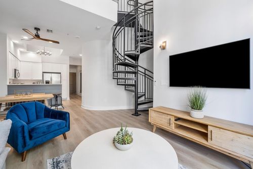 unit-430-801 S Olive Ave, West Palm Beach, FL, 33401-6185 | Card Image