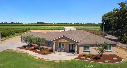 169 S 6th Ave, Kingsburg, CA, 93631-9431 | Card Image