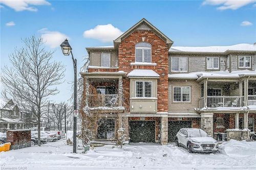 22-515 Winston Rd, Grimsby, ON, L3M0C8 | Card Image