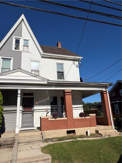 215 Washington St, WALNUTPORT, PA, 18088-1454 | Card Image