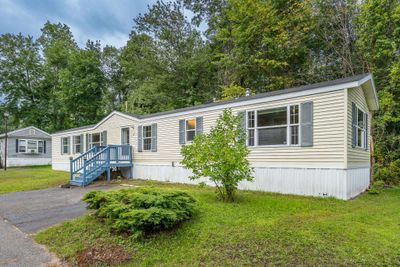 18 Parker Avenue, House other with 2 bedrooms, 1 bathrooms and null parking in Raymond NH | Image 2