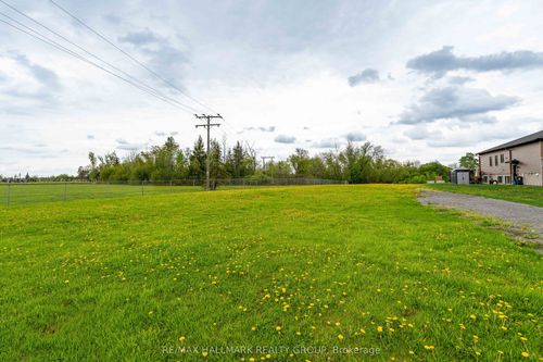 00 Water St, Plantagenet, ON, K0B1L0 | Card Image