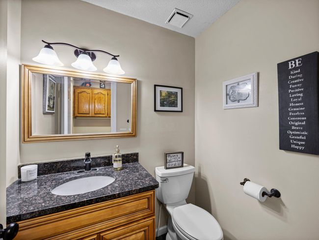 Main Level Half Bathroom | Image 23