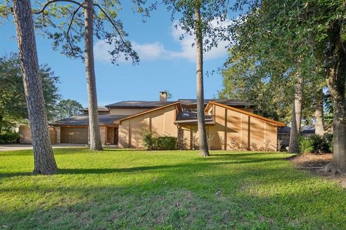 5914 Bermuda Dunes Dr, Houston, TX, 77069-1304 | Card Image