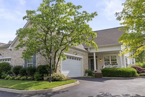 5525 Chelsea Park Dr, Dublin, OH, 43016-7088 | Card Image