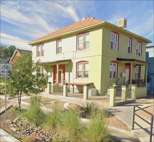 223 E Willis St, Prescott, AZ, 86301-3135 | Card Image