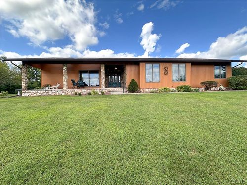 2354 Middle Rd, Oneida, NY, 13421-4196 | Card Image