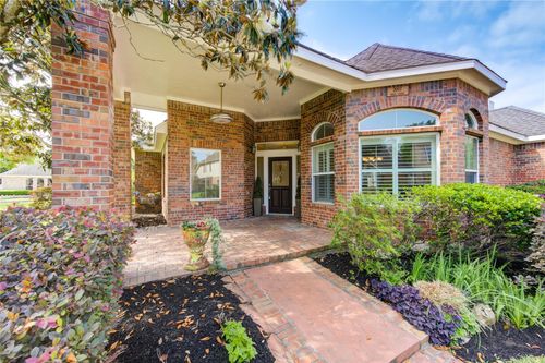 2007 N Greens Blvd, Richmond, TX, 77406-6674 | Card Image