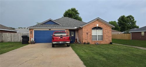 870 Sunflower St, Centerton, AR, 72719-9652 | Card Image