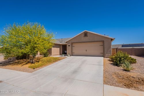 7548 W Portugal Pl, Tucson, AZ, 85757-0035 | Card Image