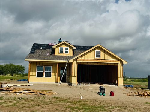 145 County Road 150, Alice, TX, 78332-7594 | Card Image