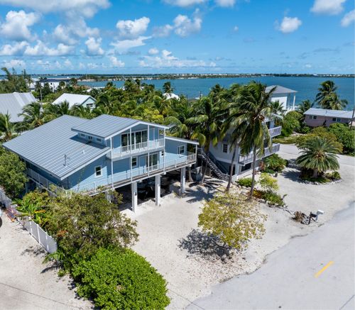 28565 Anne Bonny Rd, Little Torch Key, FL, 33042-5527 | Card Image