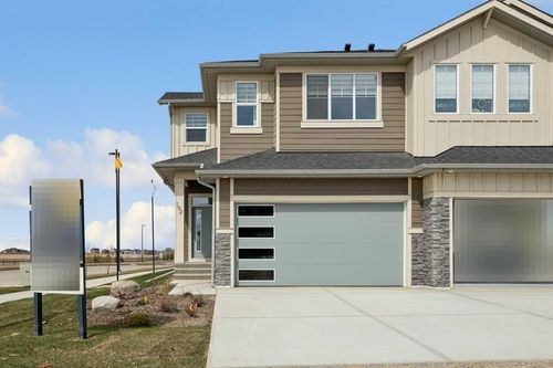 102 South Shore Court, Chestermere, AB, T1X2S2 | Card Image
