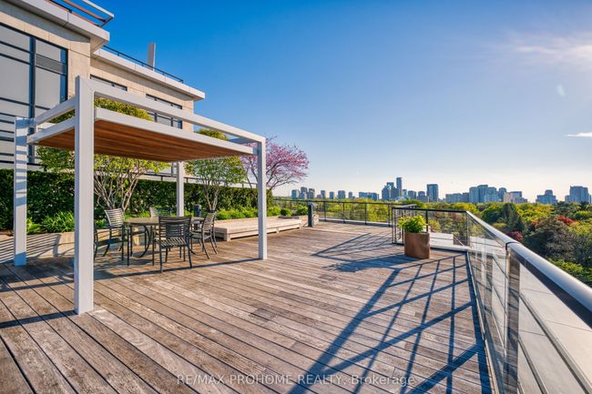 213 - 21 Clairtrell Rd, Condo with 2 bedrooms, 2 bathrooms and 1 parking in Toronto ON | Image 34