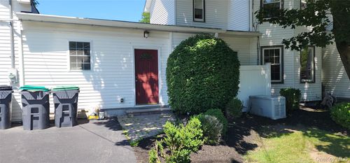 209 Route 32, Central Valley, NY, 10917-3666 | Card Image