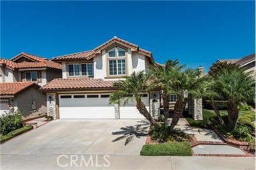 11 Davis, Irvine, CA, 92620-3299 | Card Image