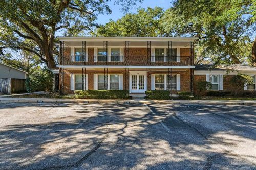 9d-3328 Kingswood Ct, Pensacola, FL, 32514-7203 | Card Image
