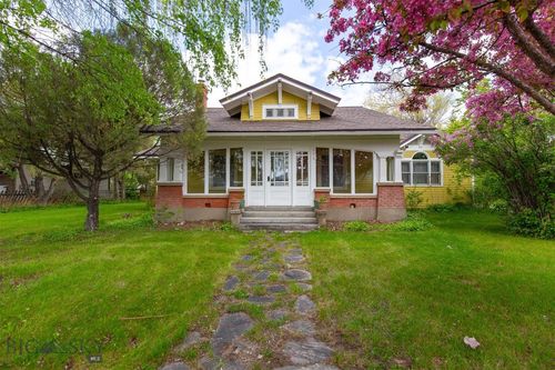 326 S Main St, Twin Bridges, MT, 59754-8727 | Card Image