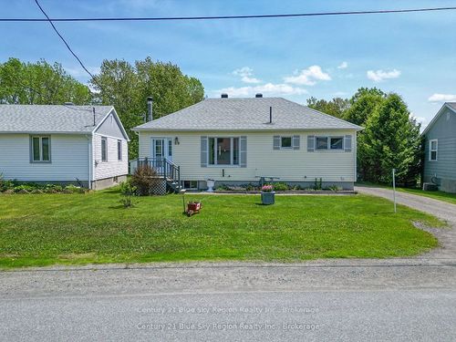 69 Spruce Dr, Temagami, ON, P0H | Card Image