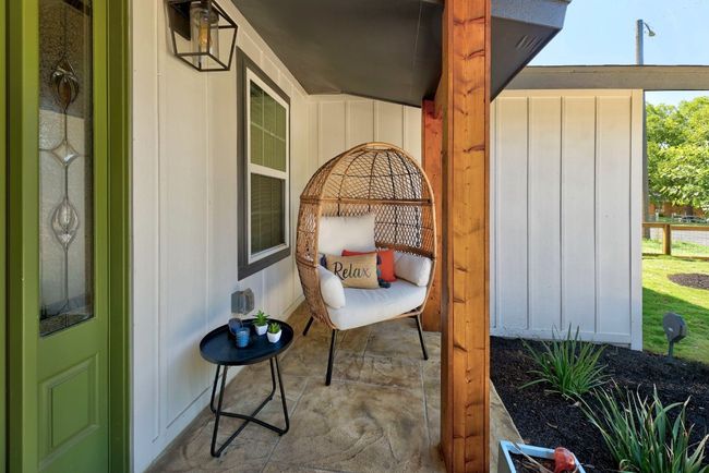 407 Pine St, House other with 3 bedrooms, 2 bathrooms and 2 parking in Georgetown TX | Image 12